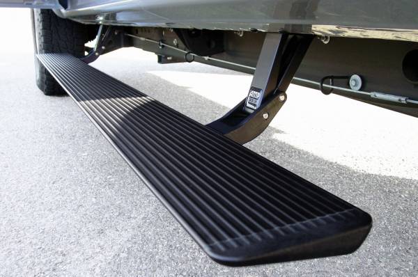 AMP Research - 2000 - 2007 GMC, Chevrolet AMP Research Black Extruded Aluminum PowerStep™ - 75113-01A