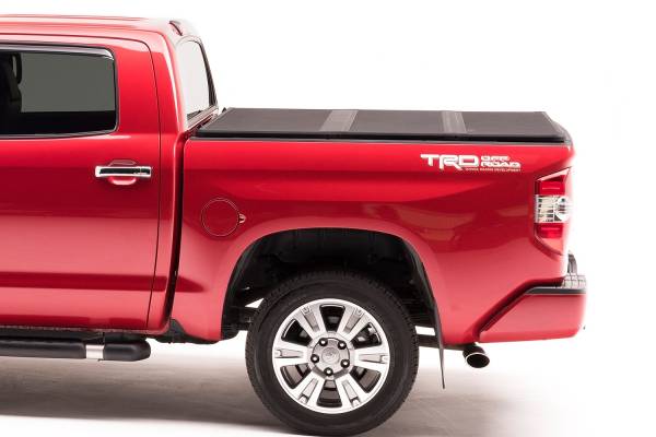 Extang - Extang Tonneau Cover Solid Fold 2.0-07-13 Tundra 5ft.6in. w/Deck Rail System - 83801