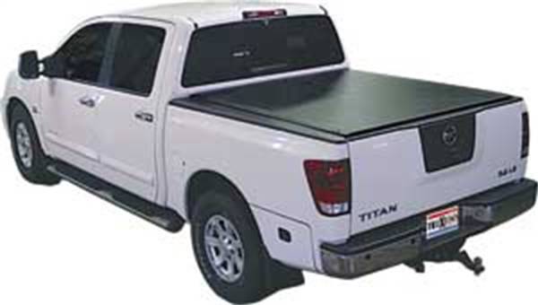 Truxedo - Truxedo Lo Pro Tonneau Cover 04-15 Titan 5ft.6in. - 597101