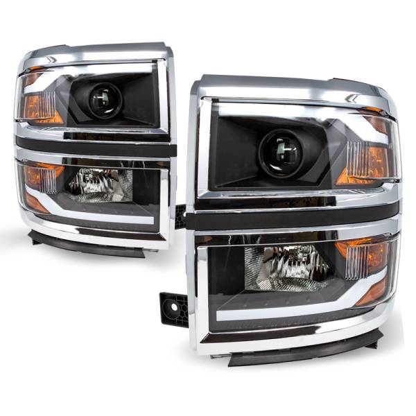 Winjet - RENEGADE PROJECTOR HEADLIGHTS W-SEQUENTIAL TURN SIGNAL-BLACK / CLEAR - CHRNG0382C-B-SQ