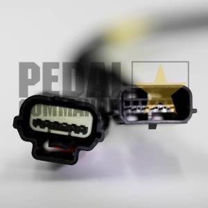 Pedal Commander - 2020 - 2022 GMC Pedal Commander Throttle Response Controller with Bluetooth Support - 77-GMC-SR2-02 - Image 7