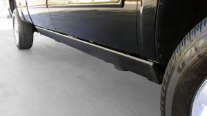 AMP Research - 2015 - 2016 GMC, Chevrolet AMP Research Black Extruded Aluminum PowerStep™ Plug-N-Play System - 76147-01A - Image 2