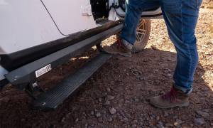 AMP Research - 2020 - 2022 Jeep AMP Research Black Extruded Aluminum PowerStep™ XL - 77135-01A - Image 8