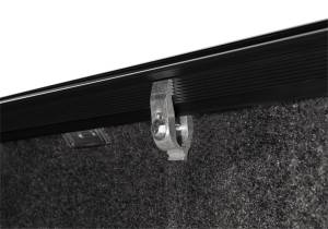 Truxedo - Truxedo Sentry CT Tonneau Cover 14-18 (19 Leg/Lim) Silv/Sierra 5ft.9in. - 1571816 - Image 3