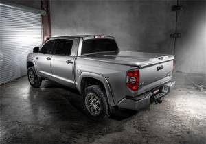 Undercover - UnderCover Elite LX 2014-2021 Toyota Tundra 5.7ft Short Bed Crew Max 1D6-Silver Sky - UC4118L-1D6 - Image 4