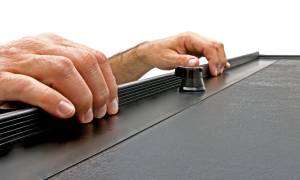 Roll N Lock - Roll N Lock Truck Bed Cover M-Series-19-22 Ranger; 6.0ft. - LG123M - Image 5