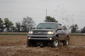 Rough Country - 2000 - 2006 Toyota Rough Country Leveling Kit - 750 - Image 1