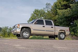 Rough Country - 2000 - 2007 GMC, Chevrolet Rough Country Front Leveling Kit - 7592 - Image 3