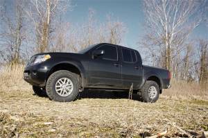 Rough Country - 2005 - 2022 Nissan Rough Country Front Leveling Kit - 865 - Image 2