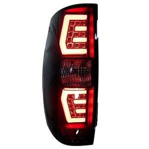 Winjet - RENEGADE LED SEQUENTIAL TAIL LIGHTS-BLACK / SMOKE - CTRNG0663-BS-SQ - Image 6