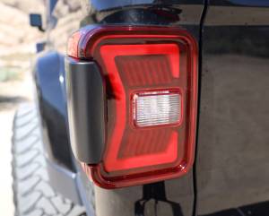 Winjet - RENEGADE LED SEQUENTIAL TAIL LIGHTS-BLACK RED - CTRNG0668-BR-SQ - Image 2