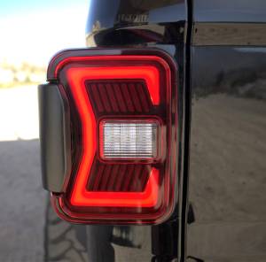 Winjet - RENEGADE LED SEQUENTIAL TAIL LIGHTS-BLACK RED - CTRNG0668-BR-SQ - Image 5