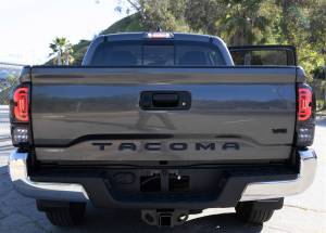 Winjet - RENEGADE LED SEQUENTIAL TAIL LIGHTS-BLACK / SMOKE - CTRNG0685-BS-SQ - Image 4