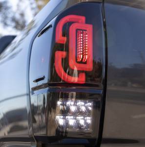 Winjet - RENEGADE LED SEQUENTIAL TAIL LIGHTS-BLACK / SMOKE - CTRNG0685-BS-SQ - Image 6