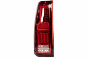 Winjet - RENEGADE LED TAIL LIGHTS-CHROME / RED - CTRNG0697-CR